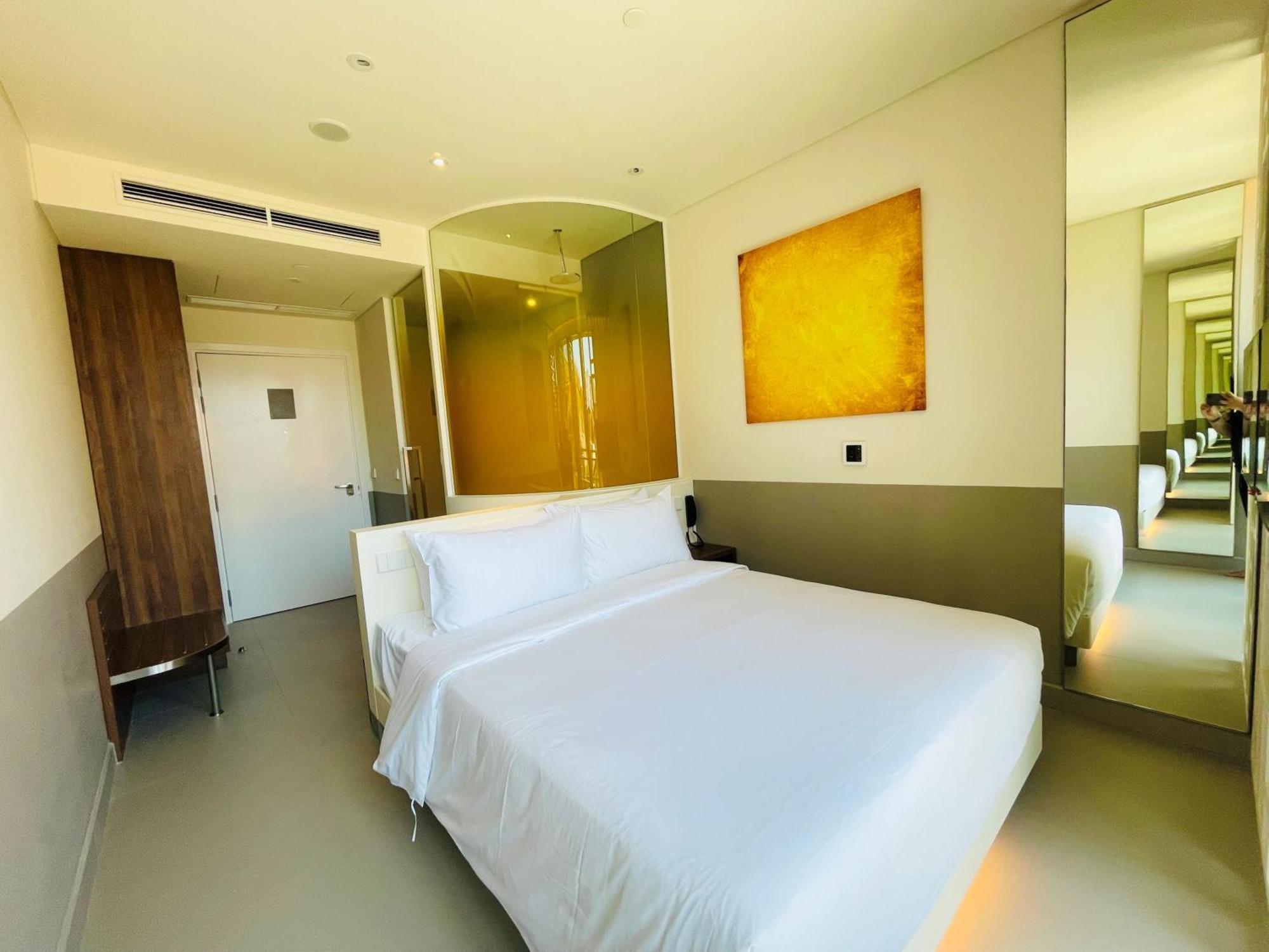 Wink Hotel Can Tho Ninh Kieu Wharf - 24Hrs Stay & Rooftop Pool Bar Exterior foto